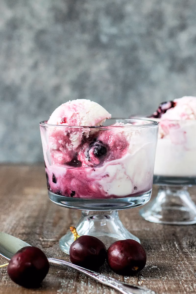 How does Amaretto gelato differ from traditional ice cream?