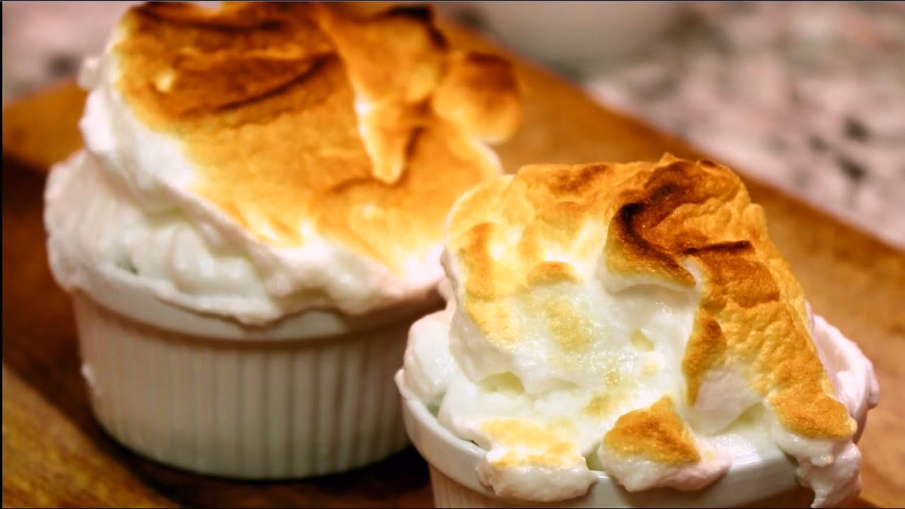 Do you need an ice cream maker for Blueberry crumble?
