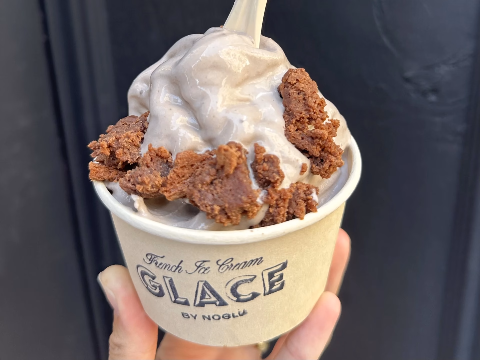 Does fast food have ice cream?