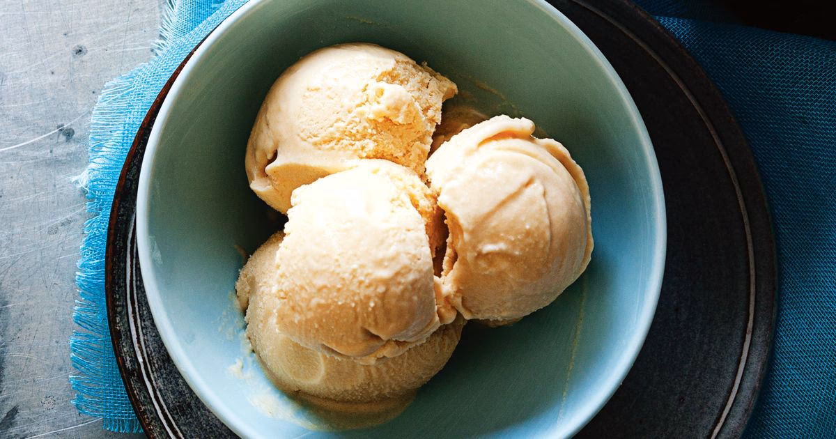 How to make cookie butter ice cream?