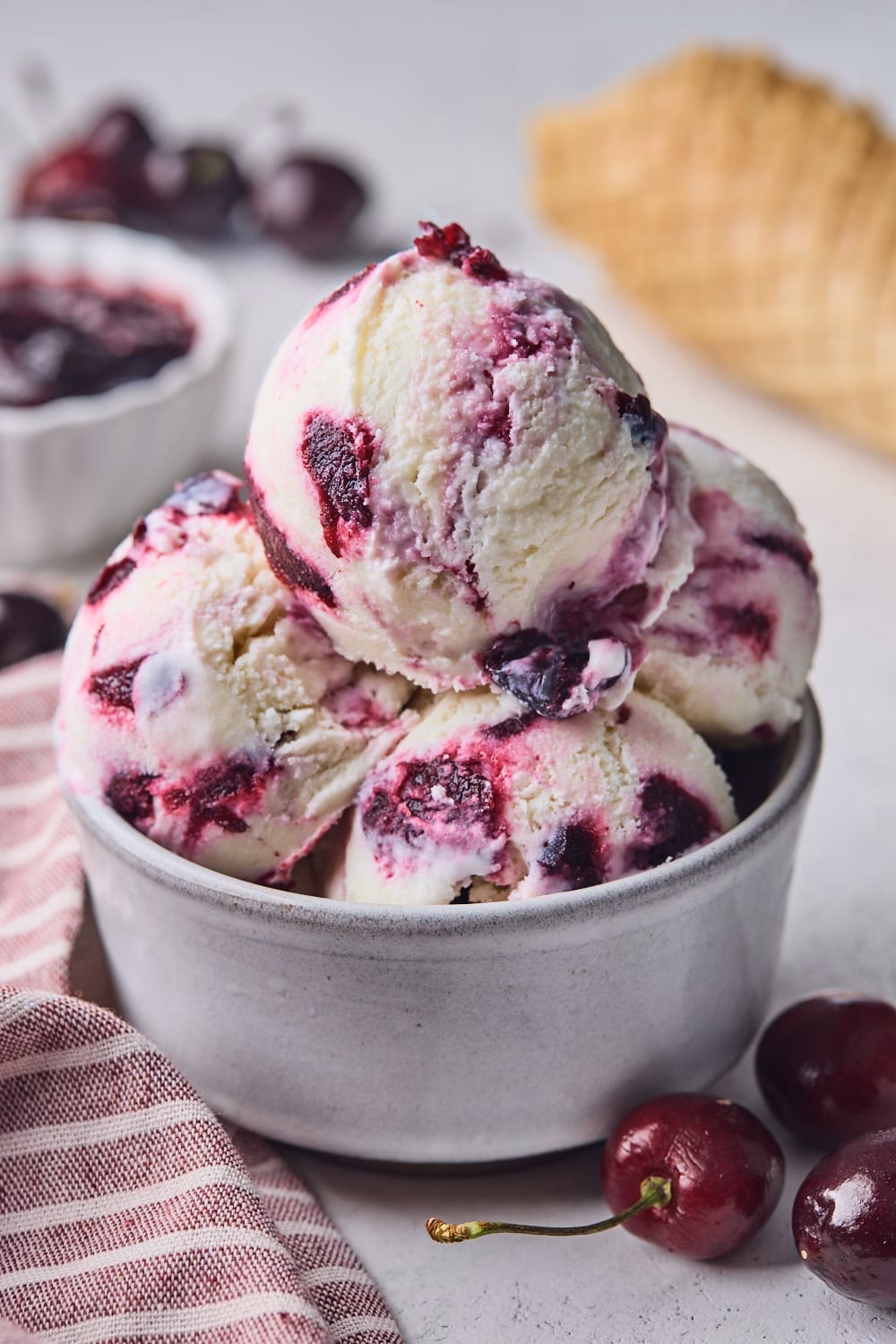 Can you make cherry ice cream with a frozen bowl?