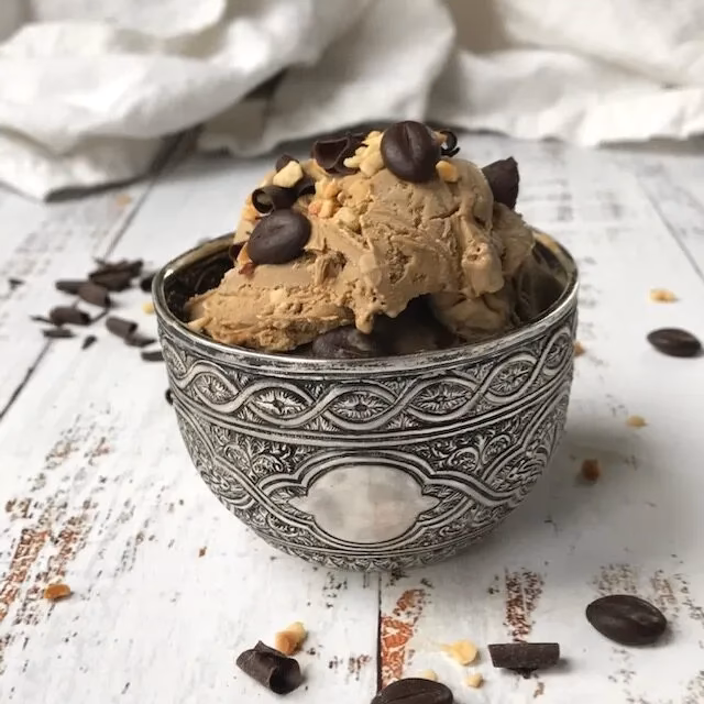How do you make coffee ice cream?