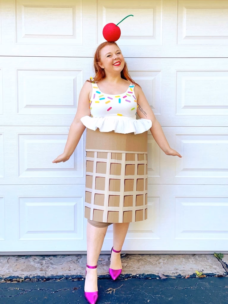 How do you make a cone hat?