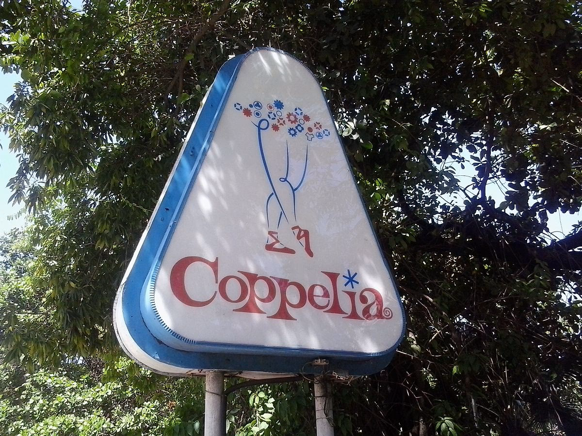 Did Castro build the world's greatest ice cream parlor?