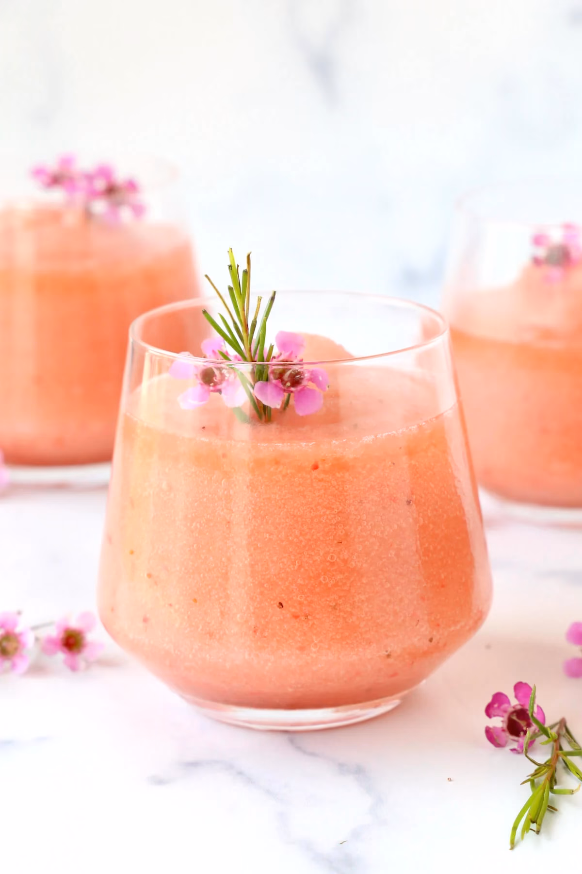 How do you make frozen rosé?