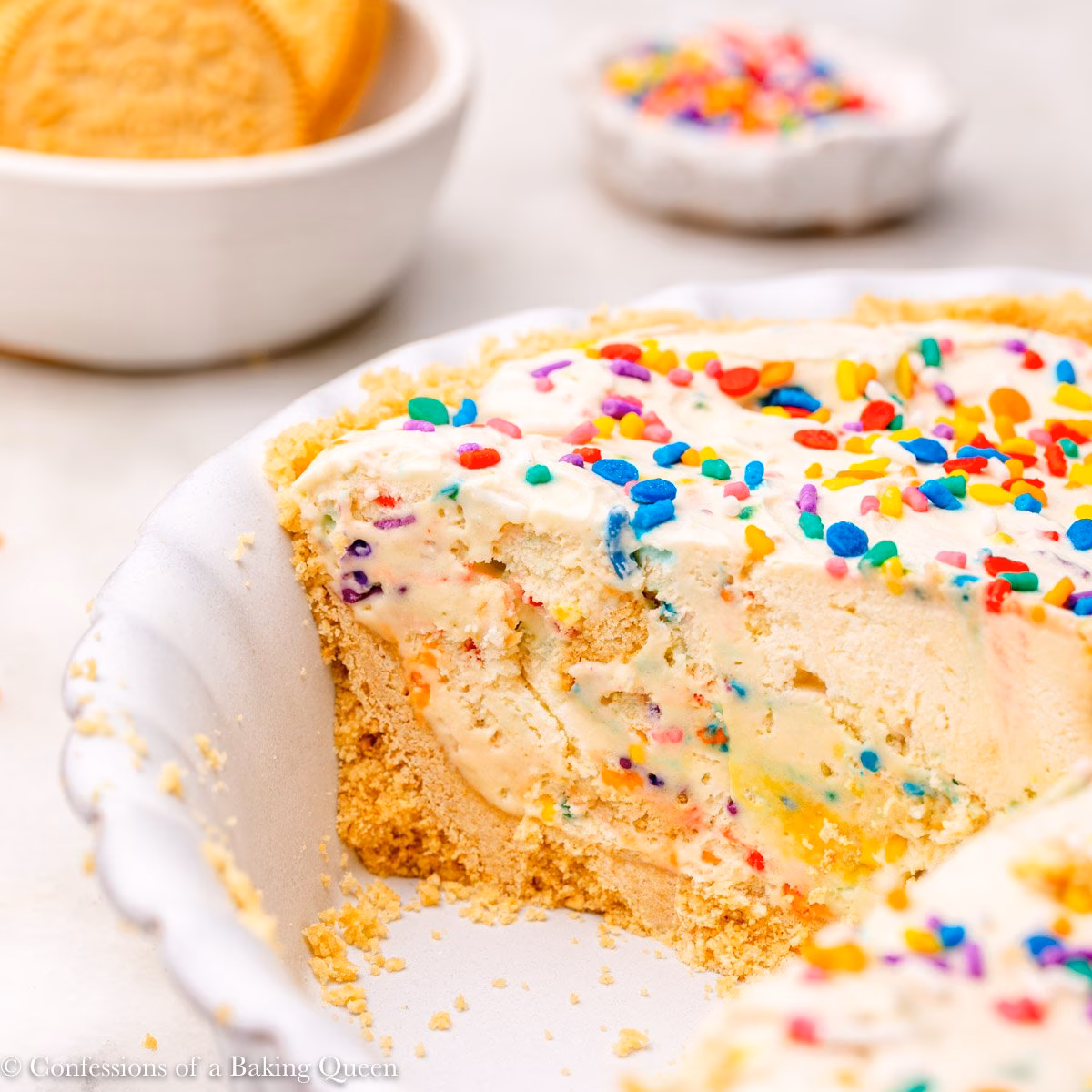 What is Oreo ice cream cake?