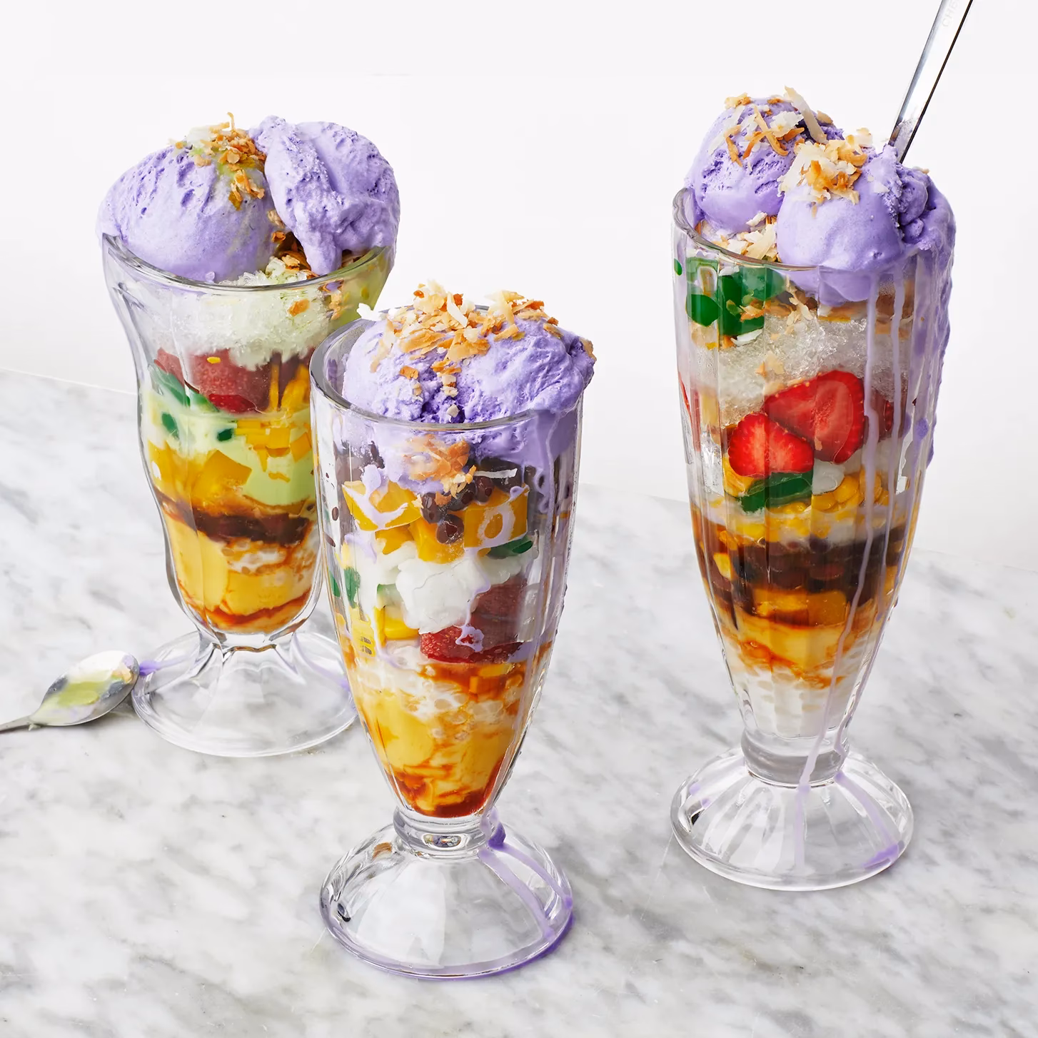 What is halo halo shaved ice?