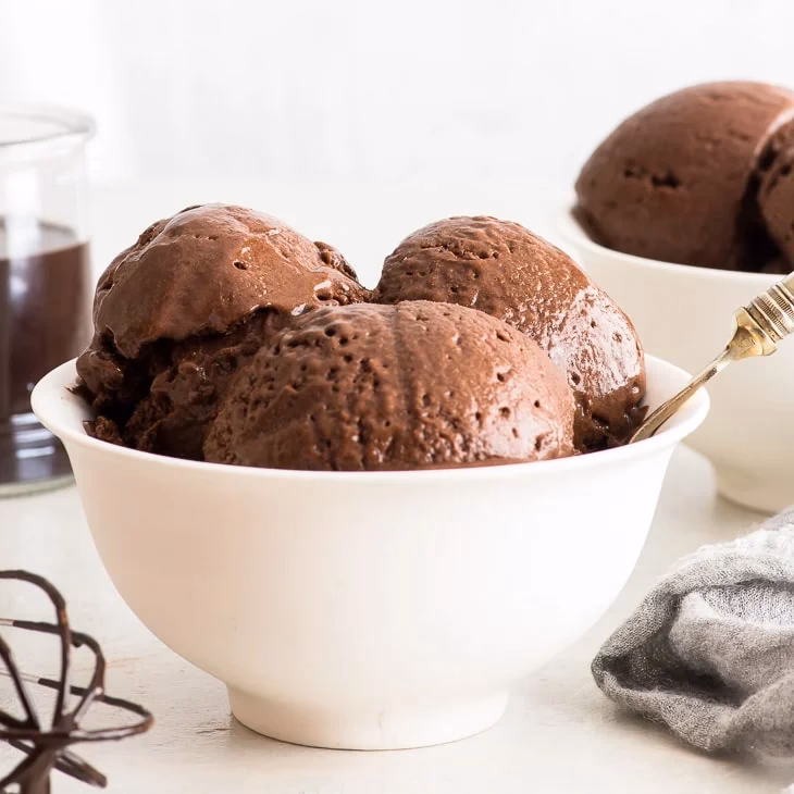 What is Healthy Chocolate Nice Cream?