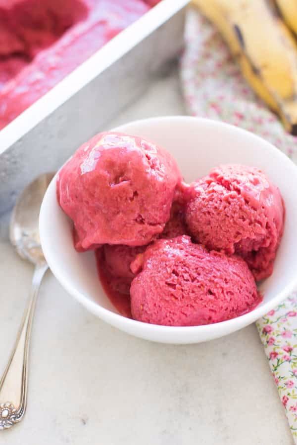 What is healthy Blender raspberry ice cream?