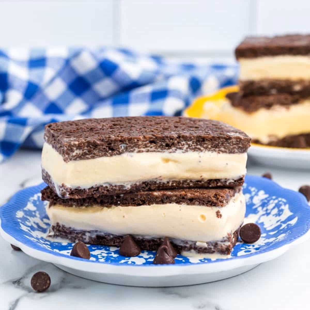 What kind of ice cream do you use for a sandwich?