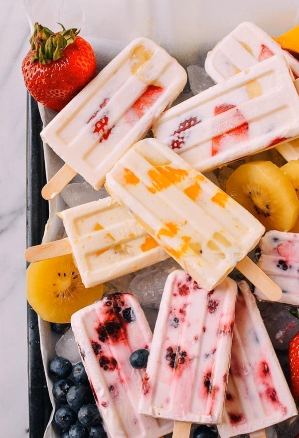 What are yogurt popsicles made of?