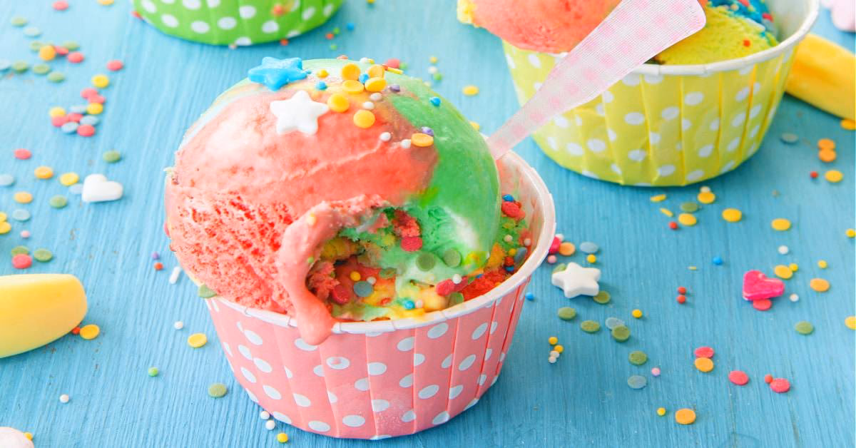 How do I convert a number of guests to ice cream?