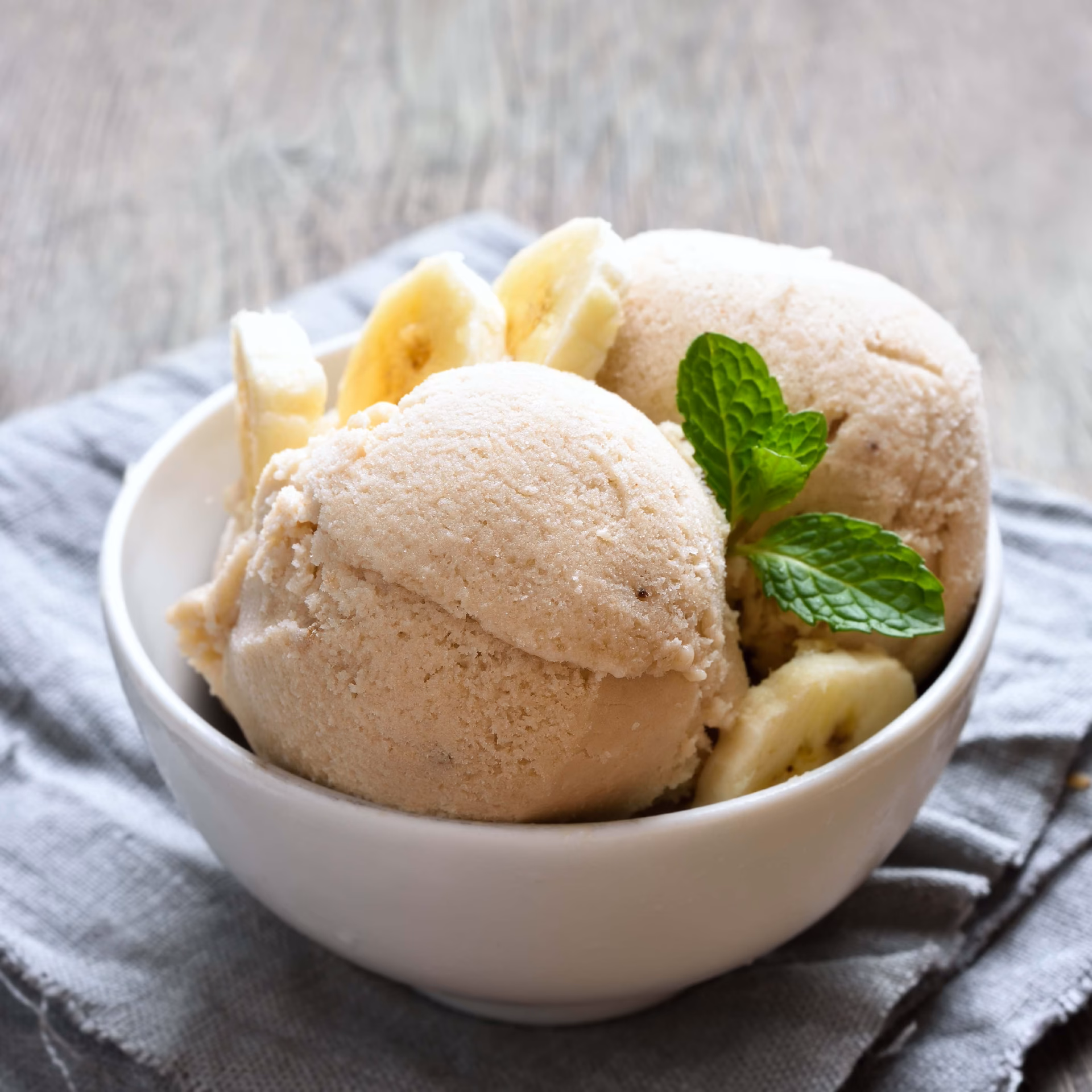 How do you make homemade ice cream?