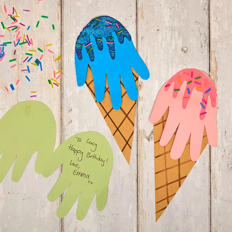 How do kids make ice cream art?