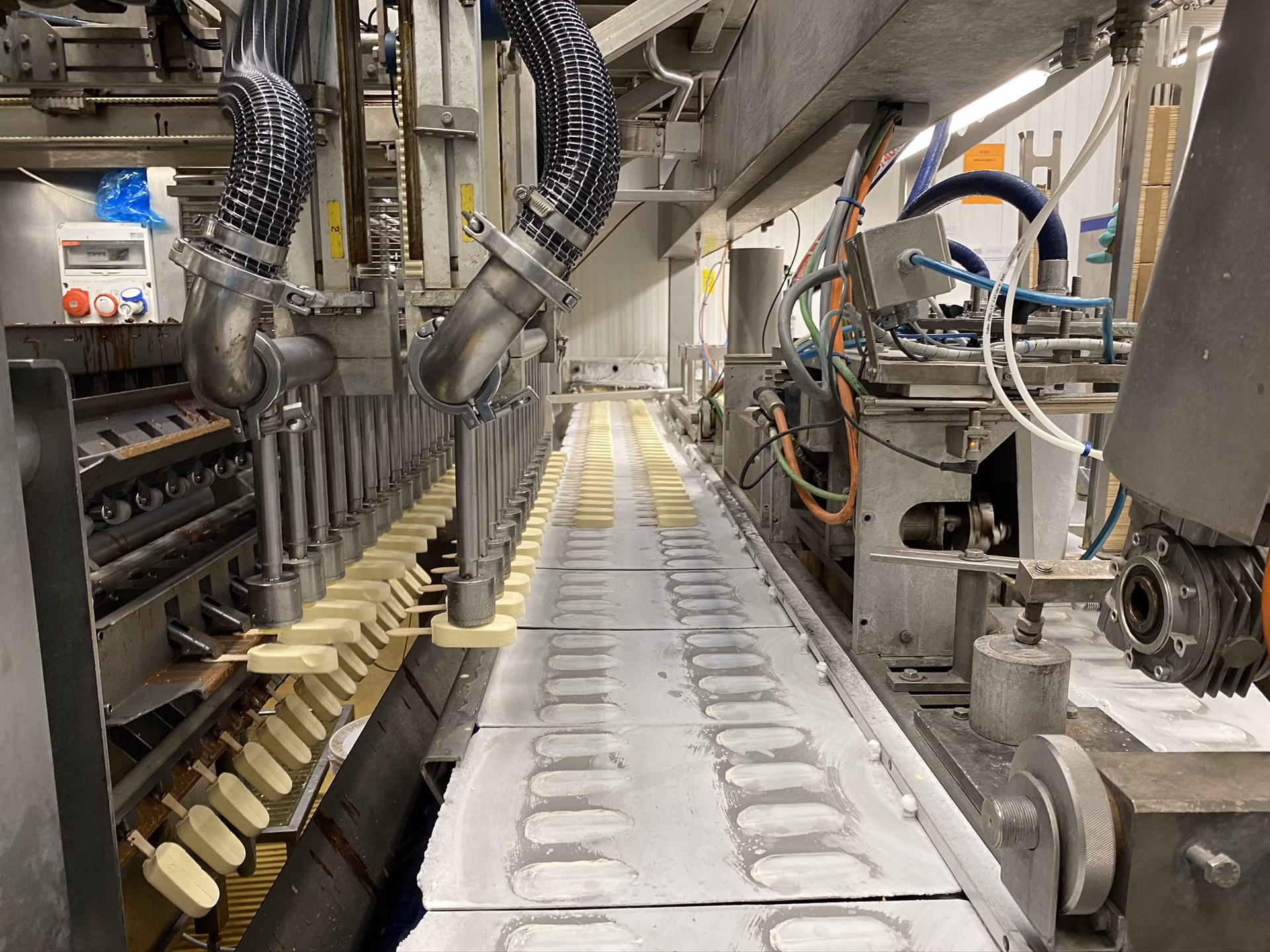 Do ice cream factories need an extrusion line?