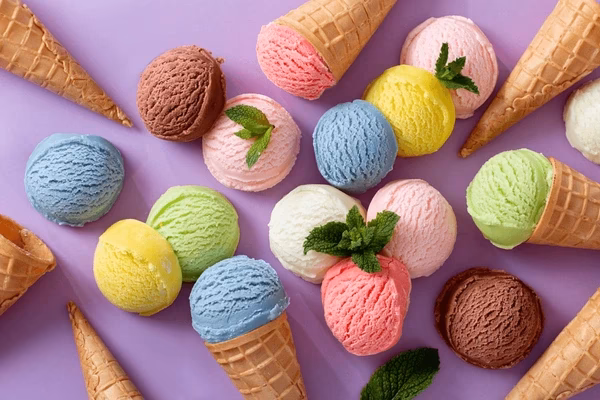 How many free ice-cream images are there?