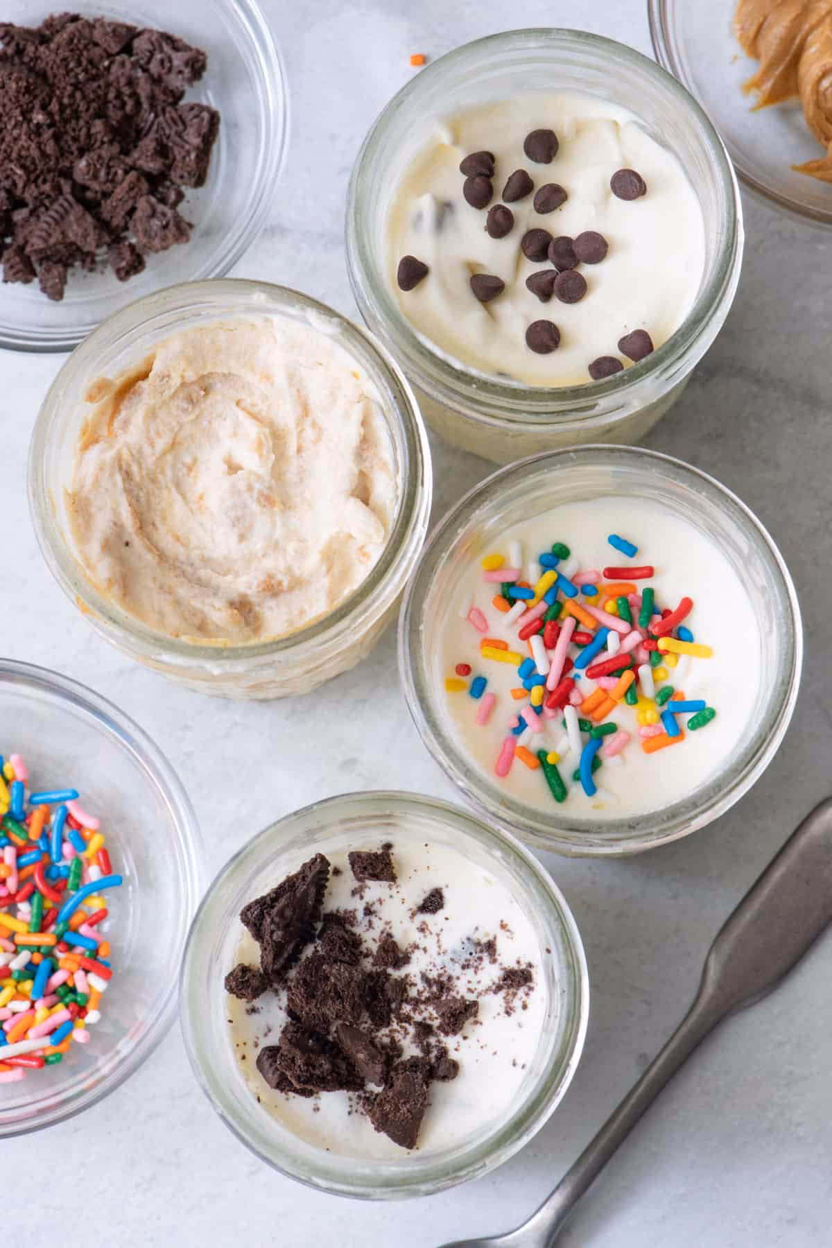 Can you freeze ice cream in a mason jar?