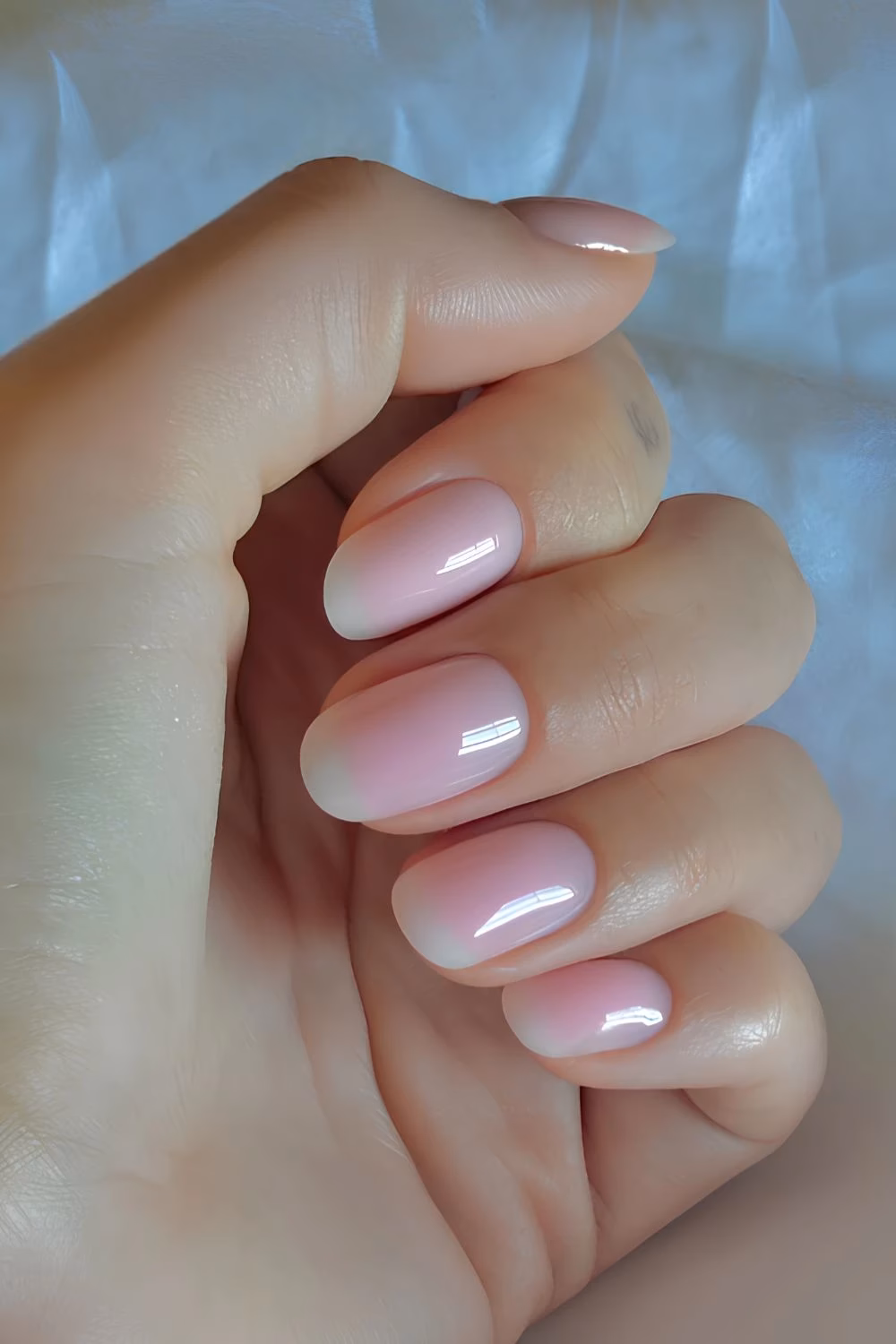 What are ice cream nails?