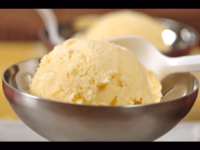 How do you make homemade ice cream?