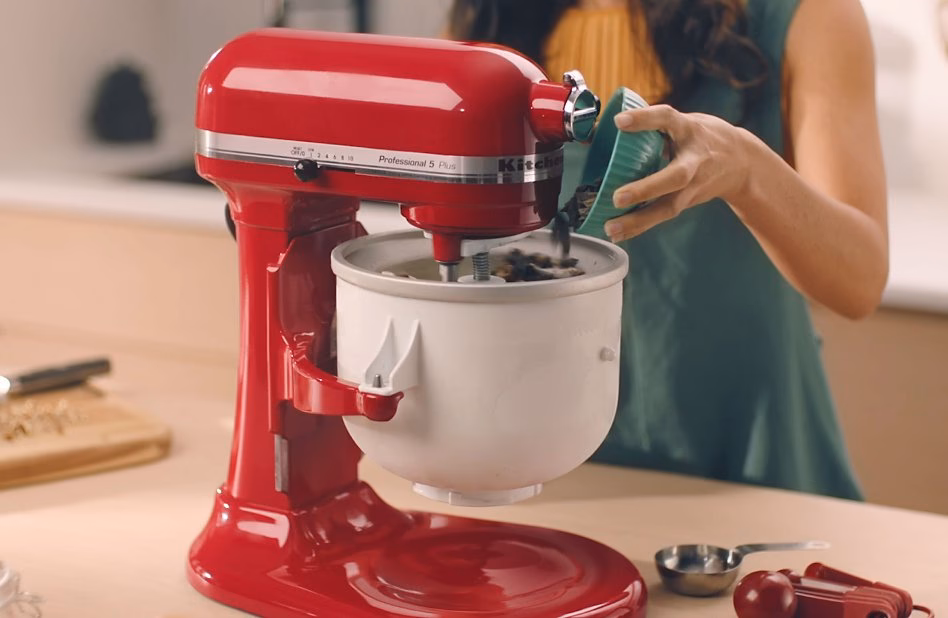 Can you freeze ice cream with a stand mixer?