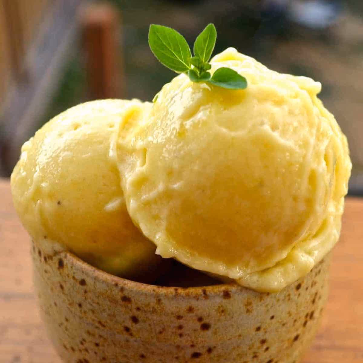Can you eat mango banana ice cream for breakfast?
