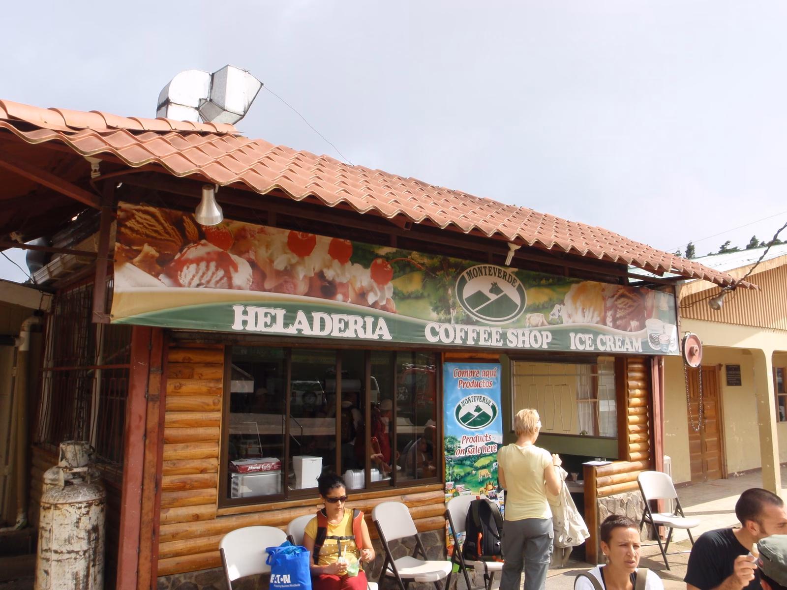 Does Monteverde have cheese factory tours?