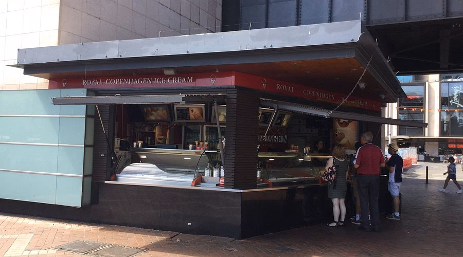 Who makes Royal Copenhagen ice cream?