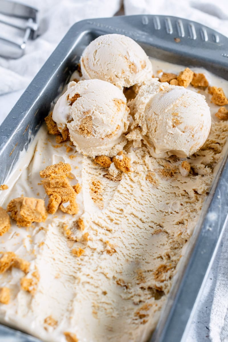 What are speculoos cookies?