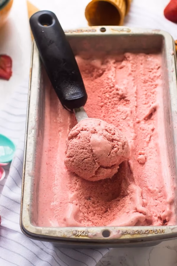 How do you make ice cream with coconut milk?