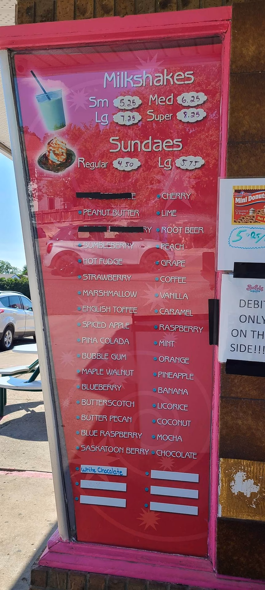 Does swirls ice cream have a bank card?