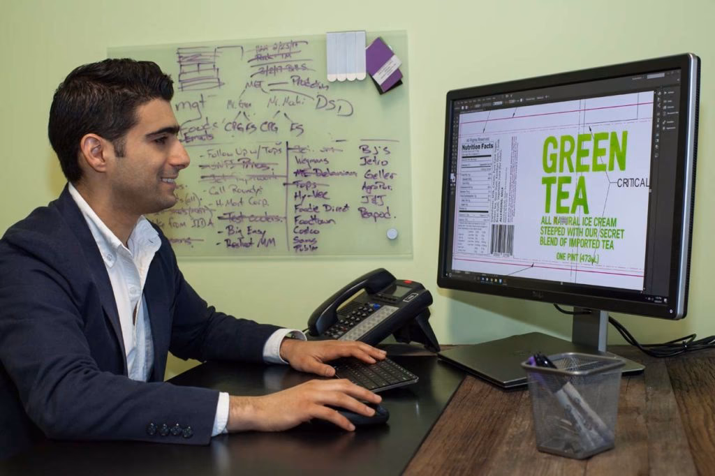 How many flavors of ice cream did Mr Green Tea sell?