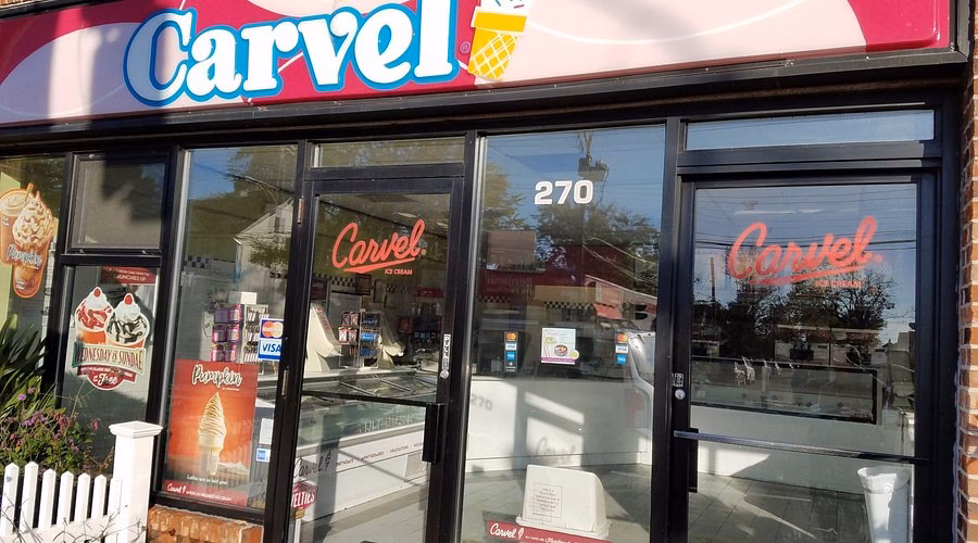 What are the different flavors of Carvel ice cream?