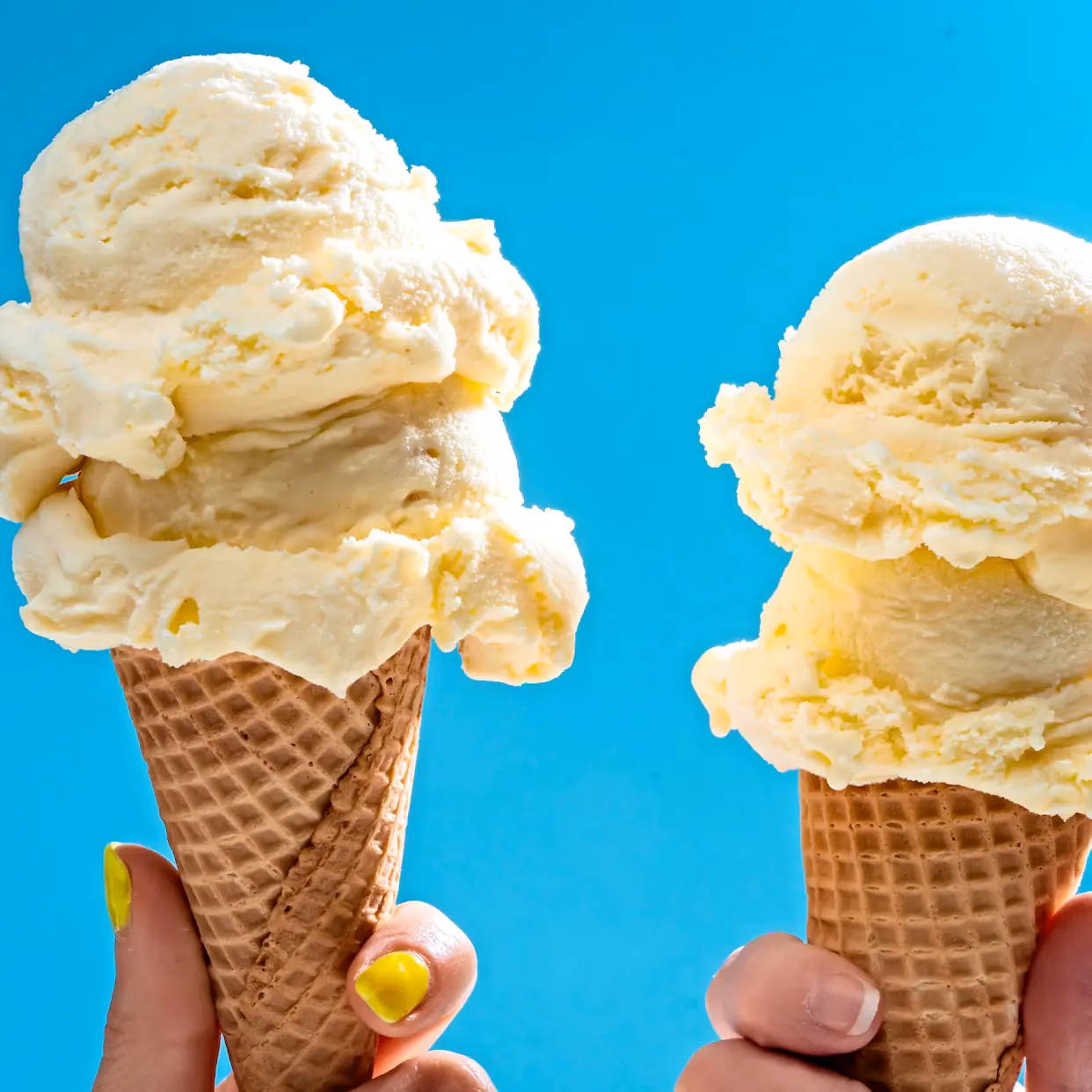 Does Magnum ice cream have white chocolate?